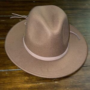 Wool Felt Wide Brim Fedora Hat with Ribbon Tie Band – Taupe/Pecan